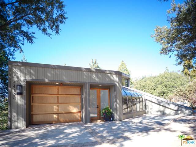 54420 Village View Drive - Photo 1