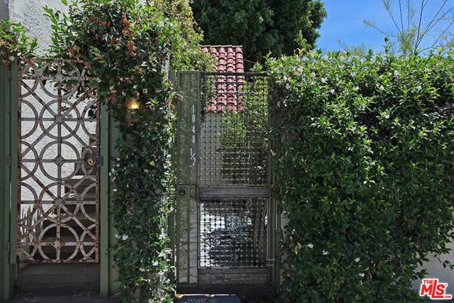 1048 Harper - Photo 1
