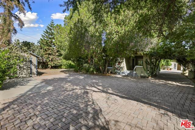 7402 Etiwanda Avenue - Photo 1