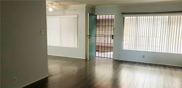 545 Chestnut Avenue - Photo 1