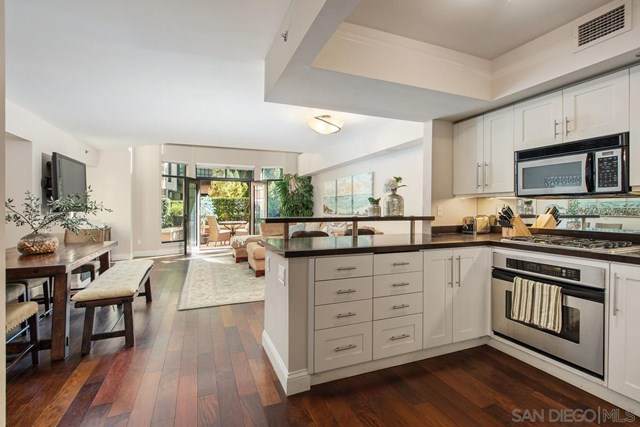 500 Harbor Dr - Photo 1