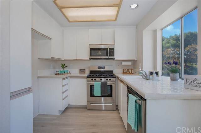 100 Sandpiper Lane - Photo 1