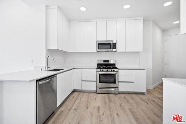 4707 Fulton Avenue - Photo 1