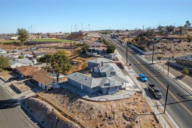 641 Mountain View Street - Photo 1