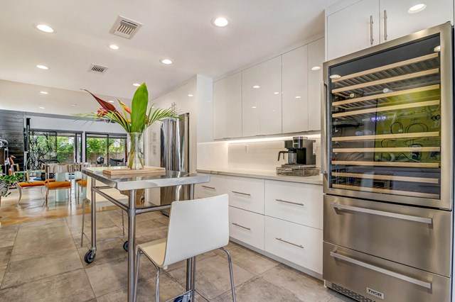 2540 La Condesa Drive - Photo 1
