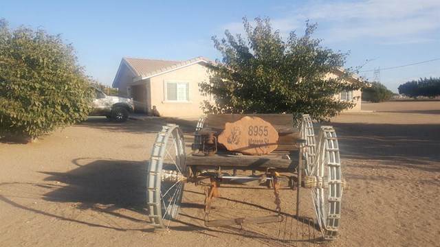 8955 Macron Street - Photo 1