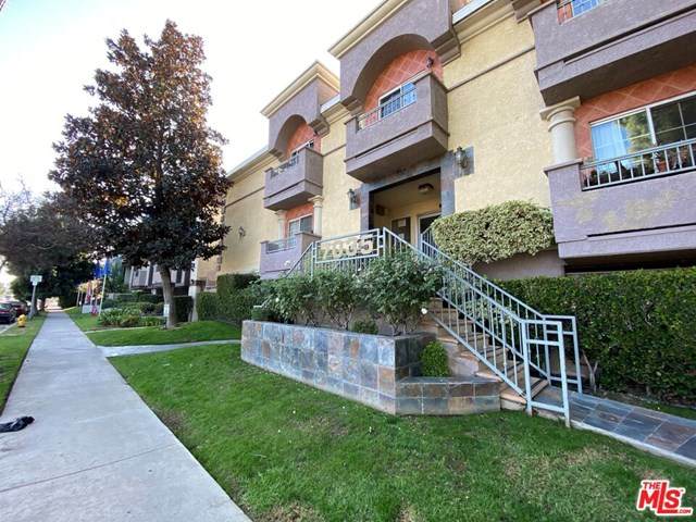 7035 Woodley Avenue - Photo 1