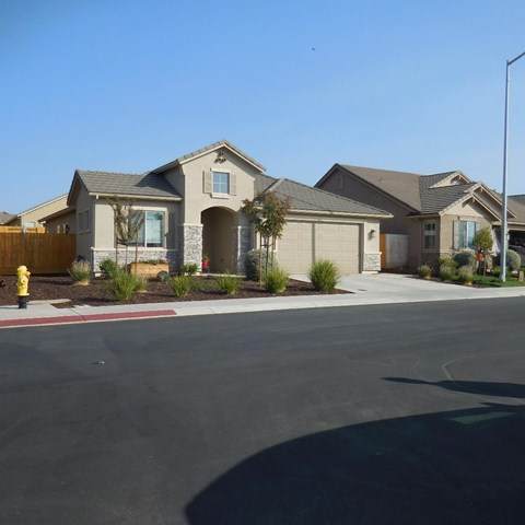 1611 Larkspur Avenue - Photo 1