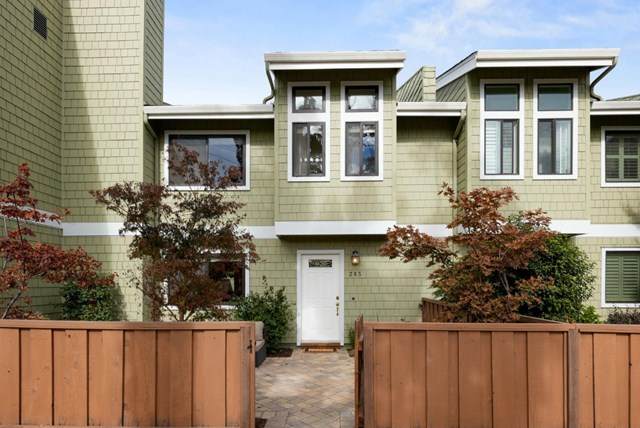 285 De Soto Drive - Photo 1