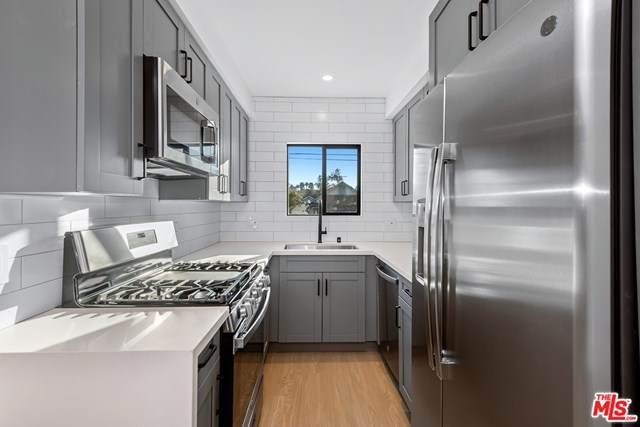 3415 London Street - Photo 1