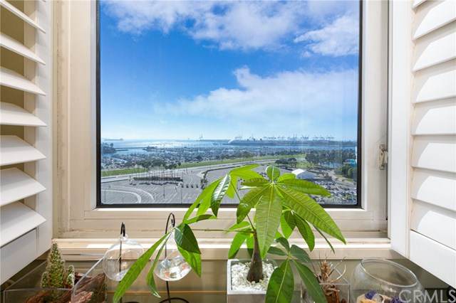 525 Seaside Way - Photo 1