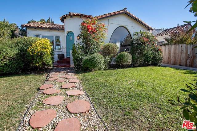2124 Redondo Boulevard - Photo 1