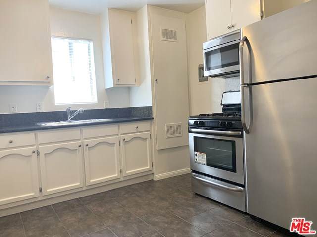 6025 Ernest Avenue - Photo 1