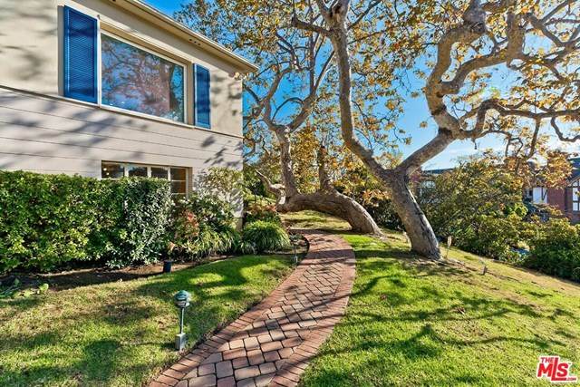 801 Stanford Street - Photo 1
