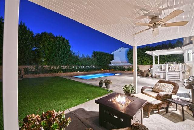 1915 Leeward Lane - Photo 1