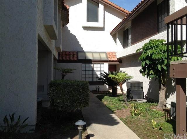 211 Oahu Way - Photo 1