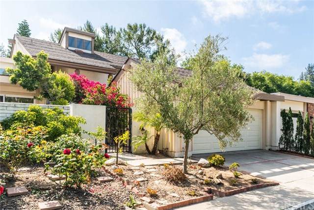 10 Oak Tree Lane - Photo 1