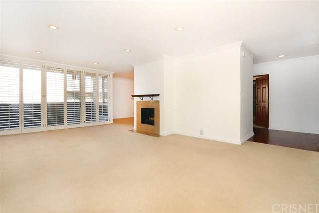 809 Bundy Drive - Photo 1