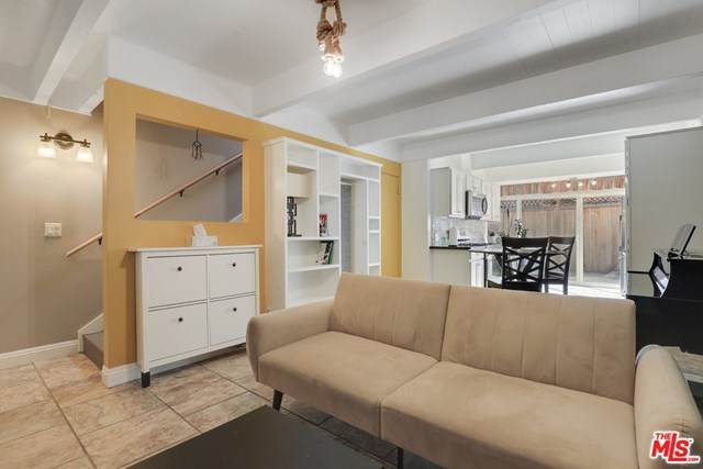 4040 Grand View Boulevard - Photo 1