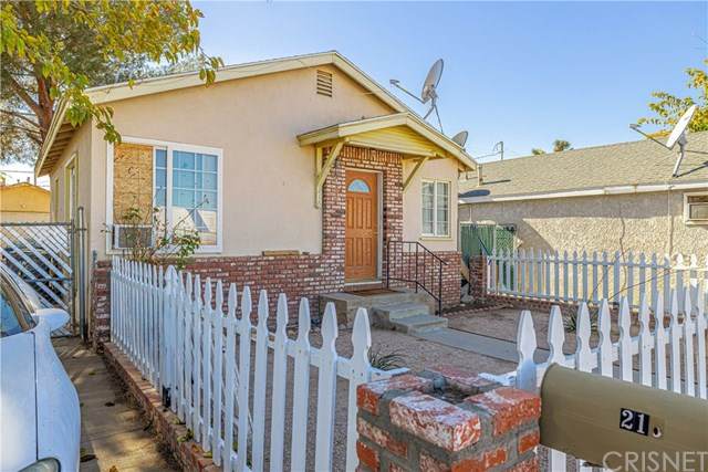 216 Pillsbury Street - Photo 1