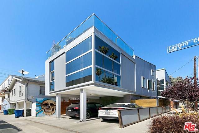 487 Carroll Avenue - Photo 1
