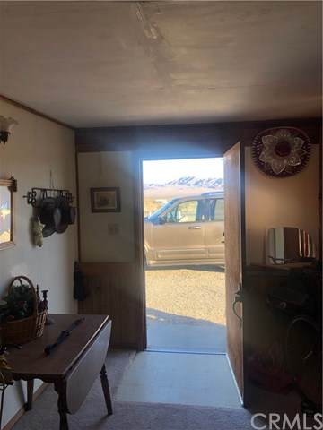 86775 29 Palm Highway - Photo 1