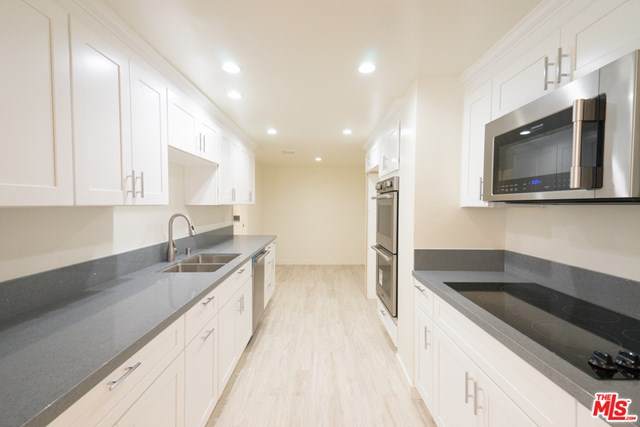 430 Maple Drive - Photo 1