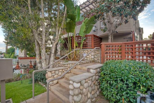 4026 Riviera - Photo 1