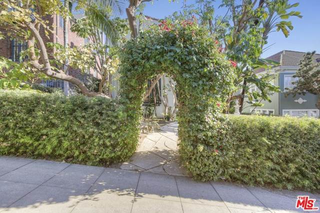 1934 Normandie Avenue - Photo 1