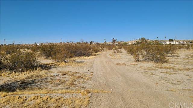 7 29 Palms Hwy - Photo 1
