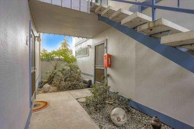 1925 46th Avenue - Photo 1