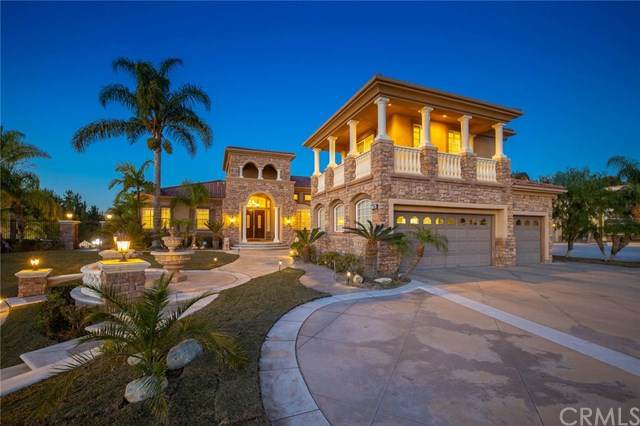 7589 Vista Del Sol - Photo 1