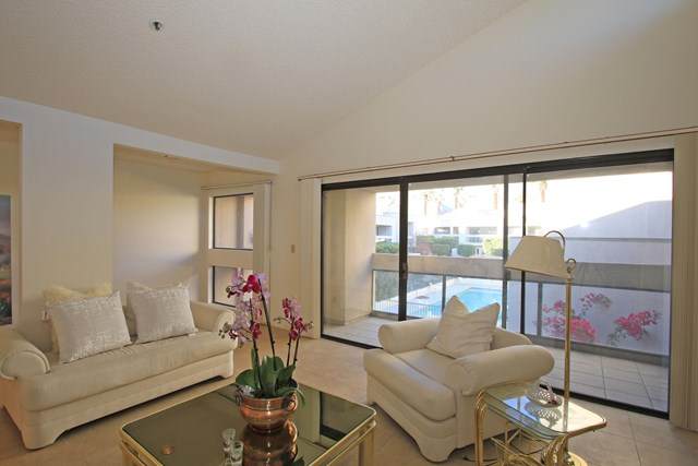 465 Village Square - Photo 1