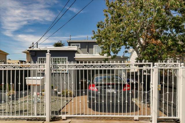 719 9th Street - Photo 1