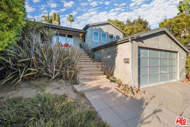 3019 Linda Lane - Photo 1