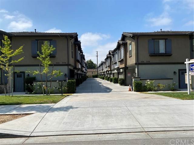 978 Arcadia Avenue - Photo 1