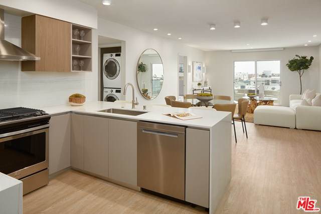 11837 Mayfield Avenue - Photo 1