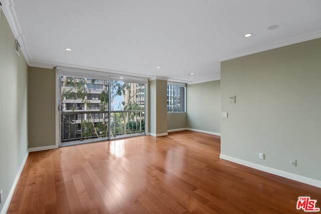 10751 Wilshire Boulevard - Photo 1