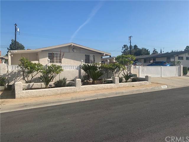 1722 Armington Avenue - Photo 1