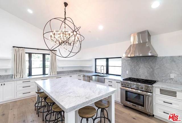 2756 Morningside Street - Photo 1