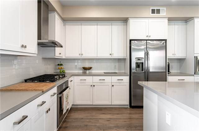 147 Bowery - Photo 1