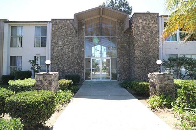 285 Moss Street - Photo 1
