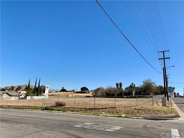 1684 Orange Street - Photo 1