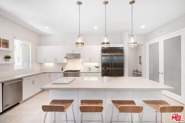 5824 Meadowlark Place - Photo 1