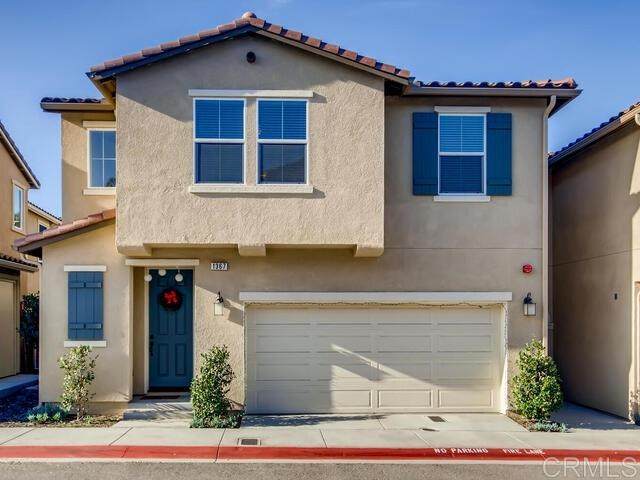 1367 Mesquite Dr - Photo 1