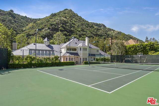 1432 Moraga Drive - Photo 1