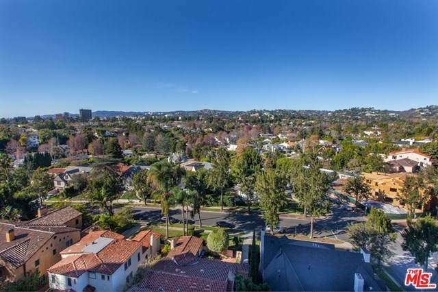 10433 Wilshire Boulevard - Photo 1