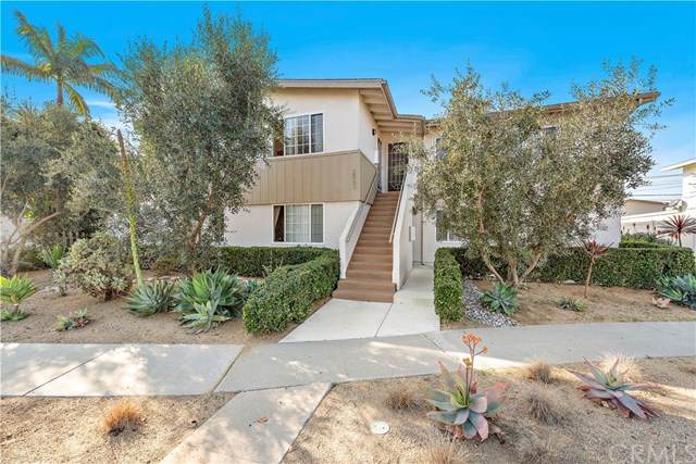 2863 Hickory Place - Photo 1
