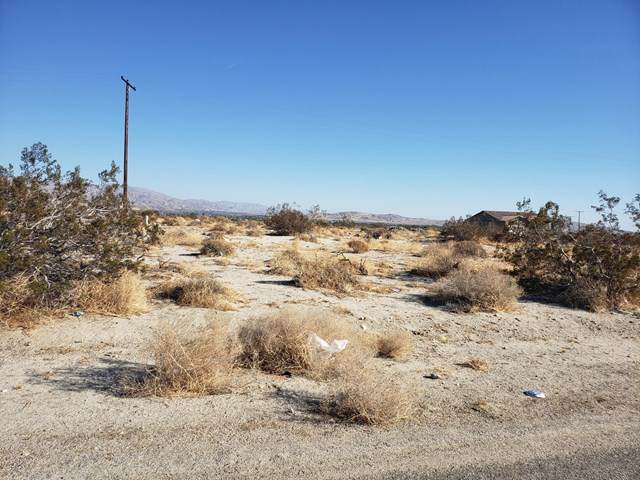 Na Carol Drive - Photo 1
