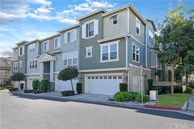 1800 Oak Street - Photo 1